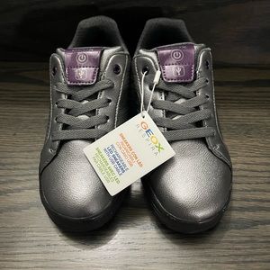 Geox girls silver shoes sz 13 new in box retail $169